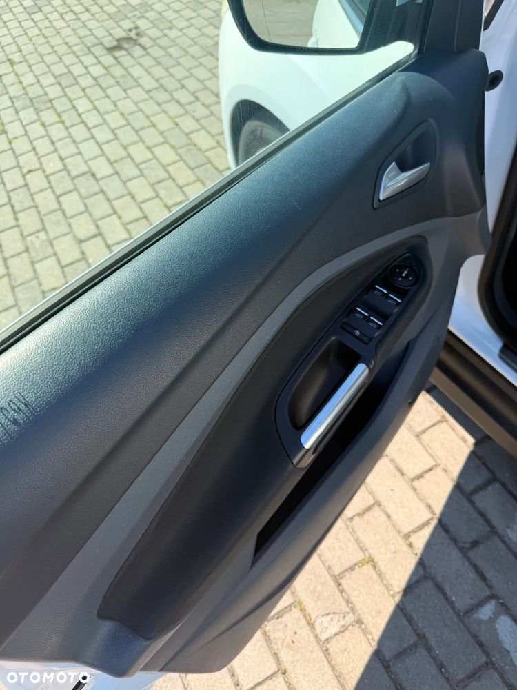 Ford C-MAX 1.6 TDCi Start-Stop-System Titanium - 12
