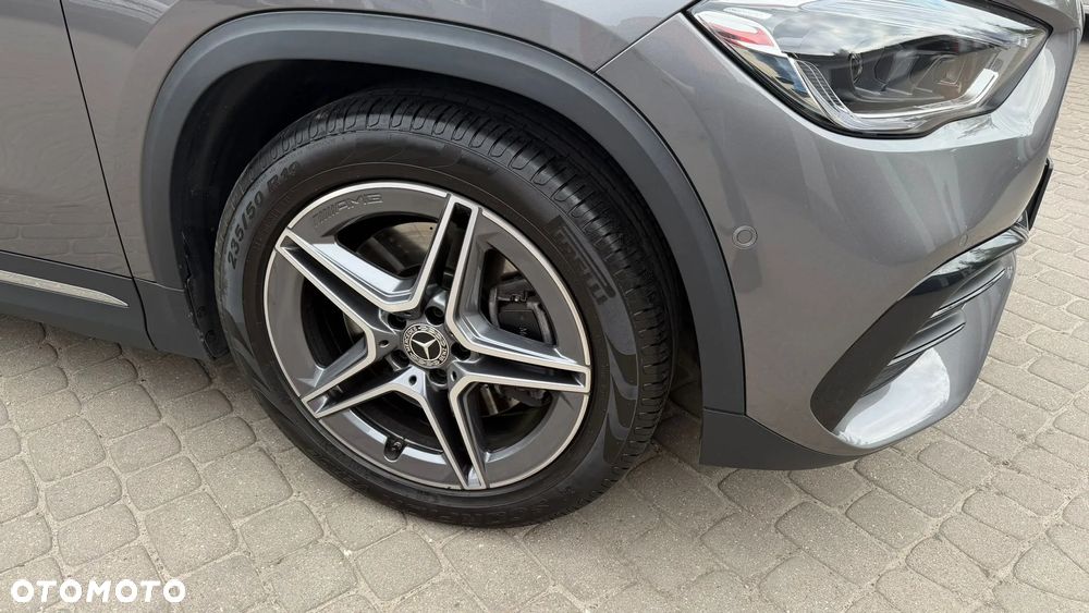 Mercedes-Benz GLA 250 AMG Line - 24