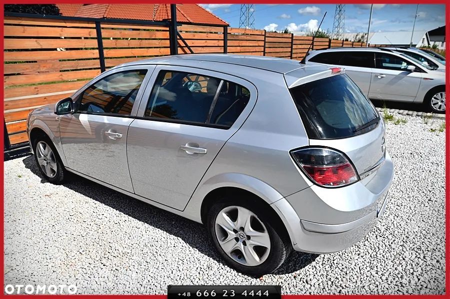 Opel Astra 1.6 Active - 10