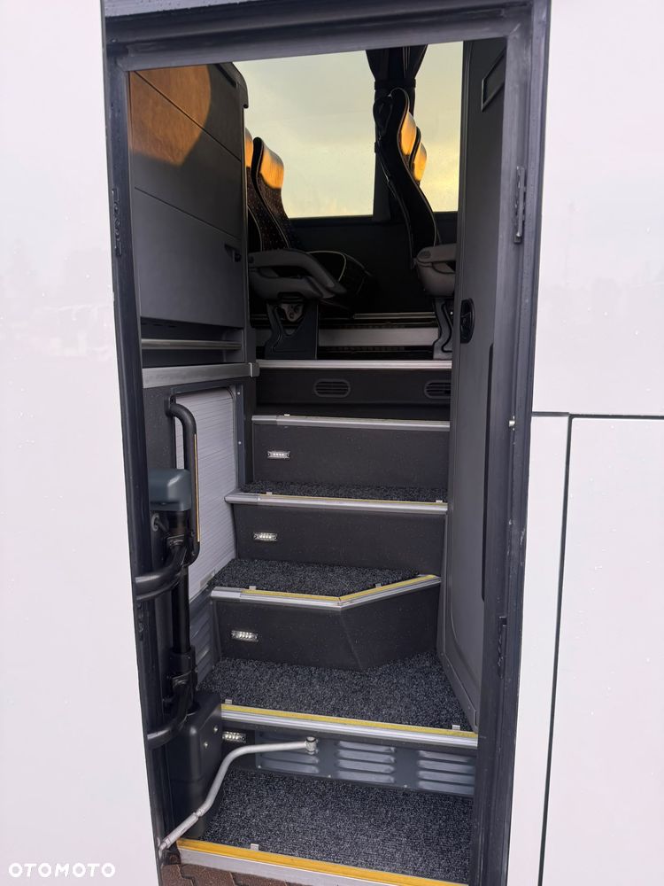 Scania HIGER - 16