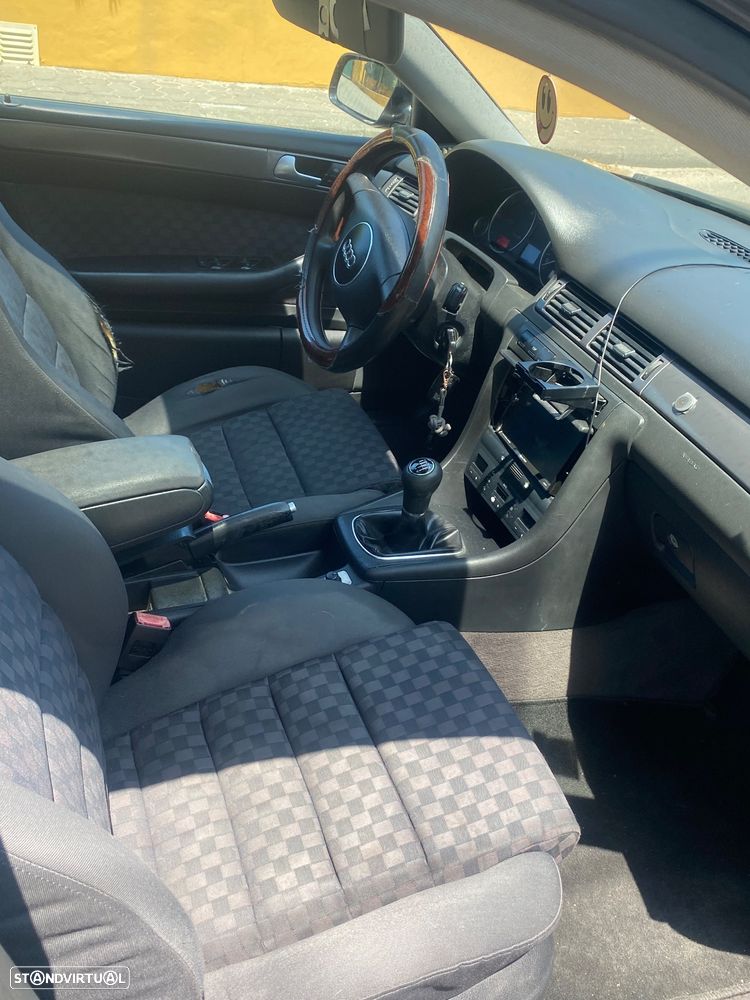 Audi A6 Avant 1.9 TDi - 8