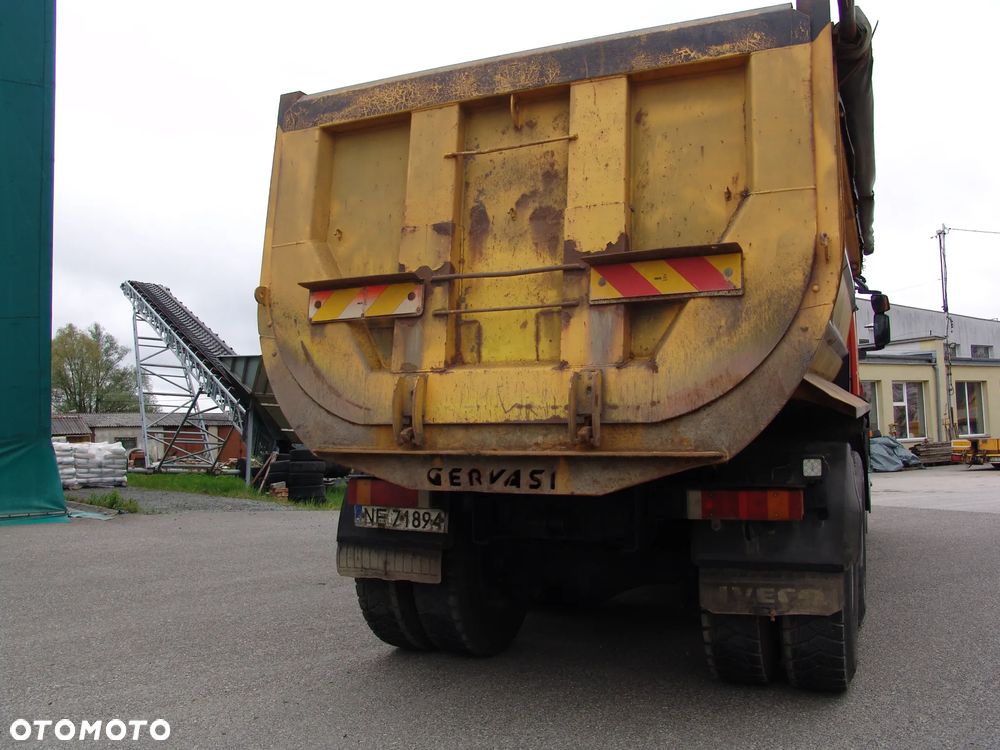Iveco TRAKKER - 11