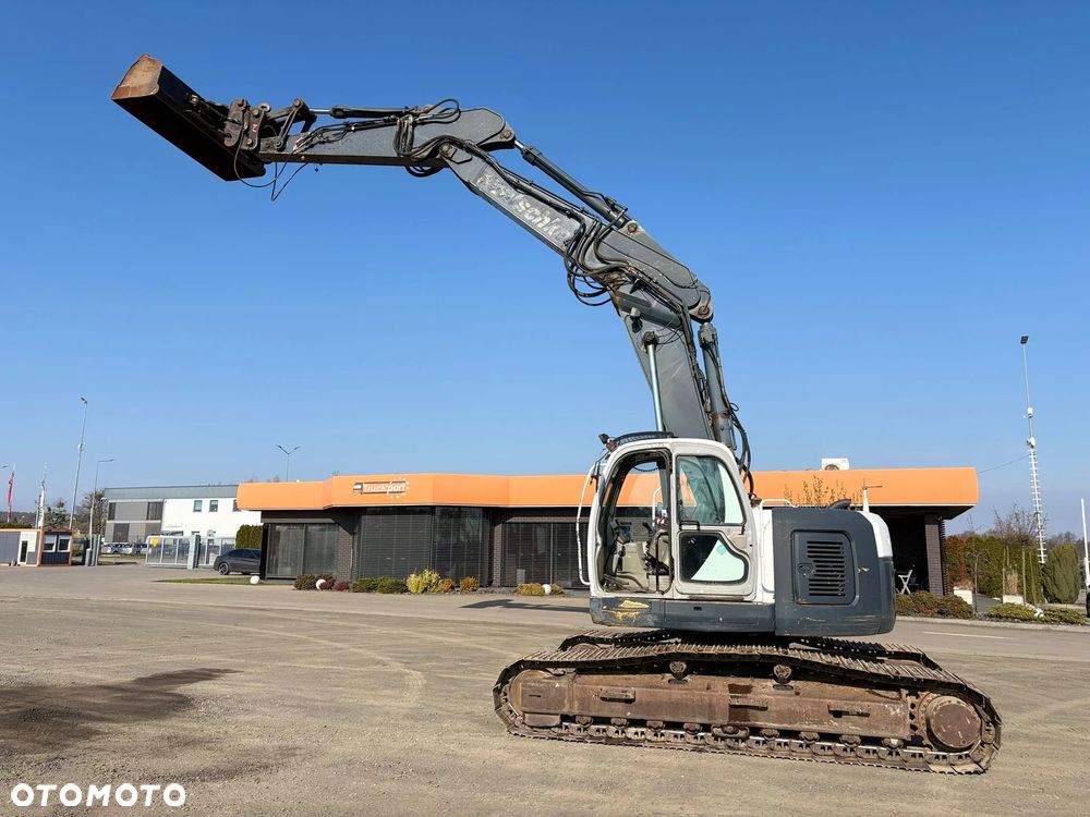 Kobelco NEW HOLLAND KOBELCO E235SR-1ES - 3