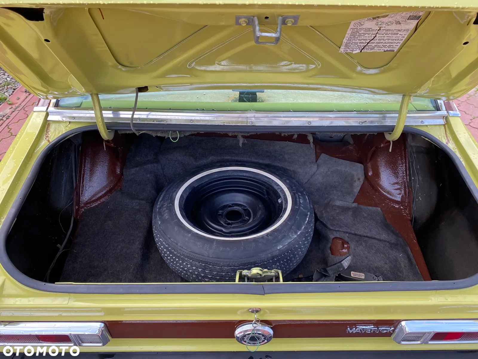 Ford Maverick - 16