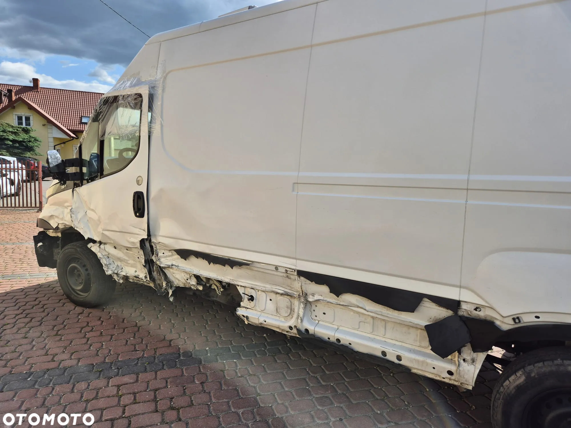 Iveco 35S18 HI MATIC CHŁODNIA - 14