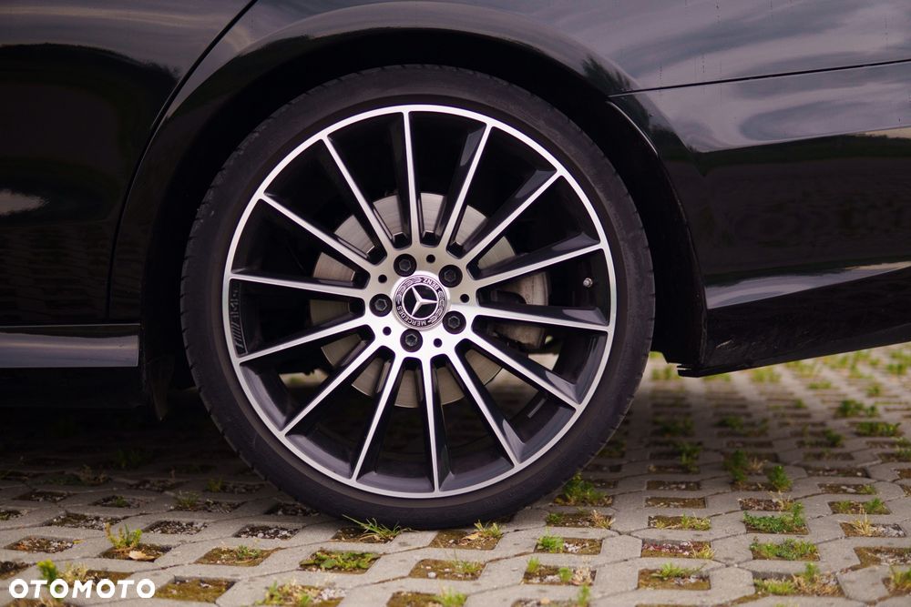 Mercedes-Benz Klasa E 400 d 4-Matic 9G-TRONIC - 8