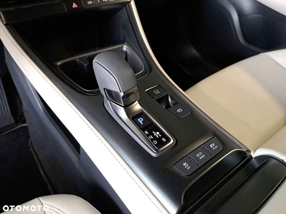 Lexus LBX 1.5 Hybrid Elegant - 27