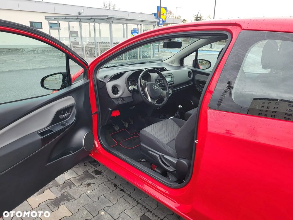 Toyota Yaris 1.0 Active - 7