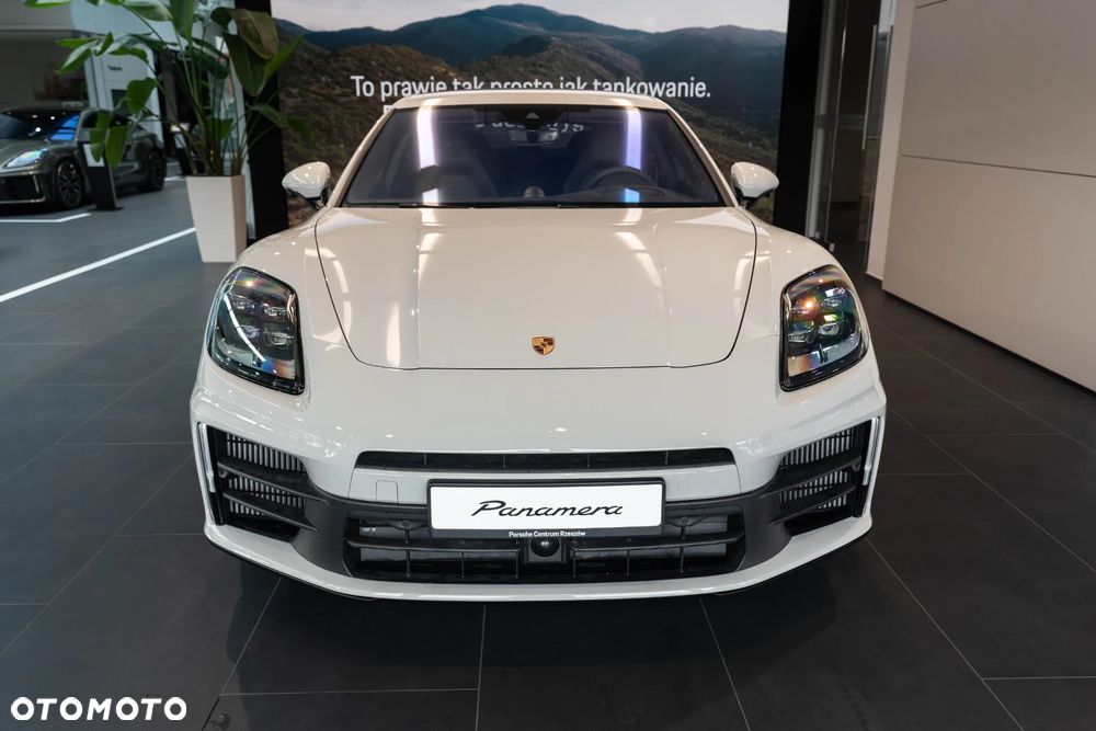 Porsche Panamera - 5