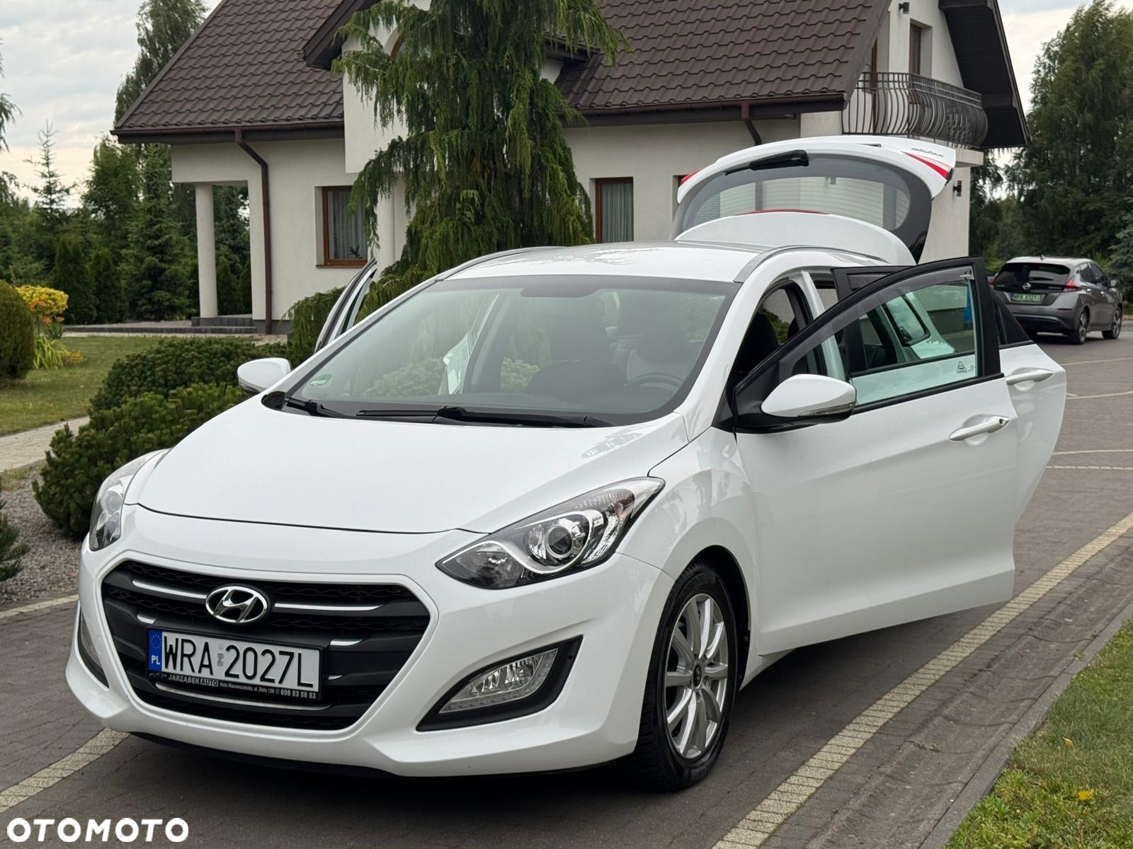 Hyundai i30 1.6 CRDI Automatik Style - 16