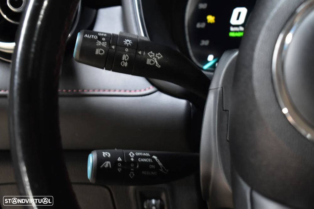 MG EHS 1.5 T-GDI Plug-in Hybrid Luxury - 26