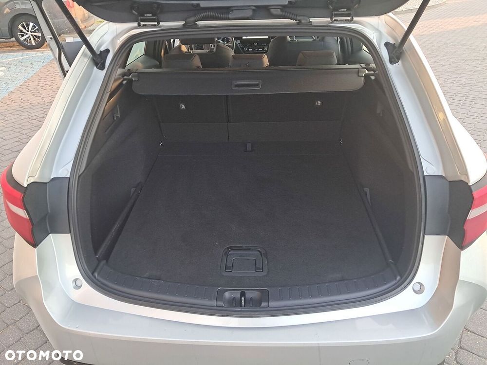 Toyota Corolla 1.8 Hybrid Comfort - 11
