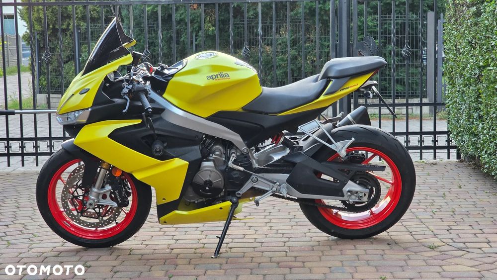 Aprilia RS - 7