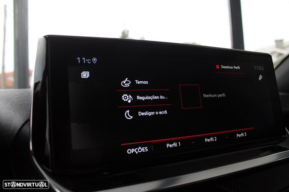 Peugeot 2008 PureTech 130 GT - 26