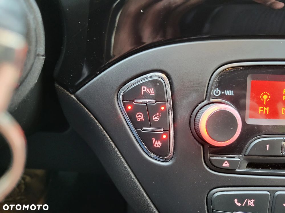 Opel Corsa 1.4 Active - 23