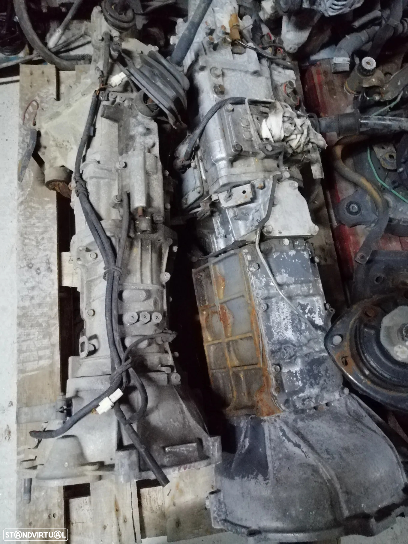 Lote de peças usadas Motor Caixa Alternador Arranque Direção Porta Tampa mala ETC ETC - 3