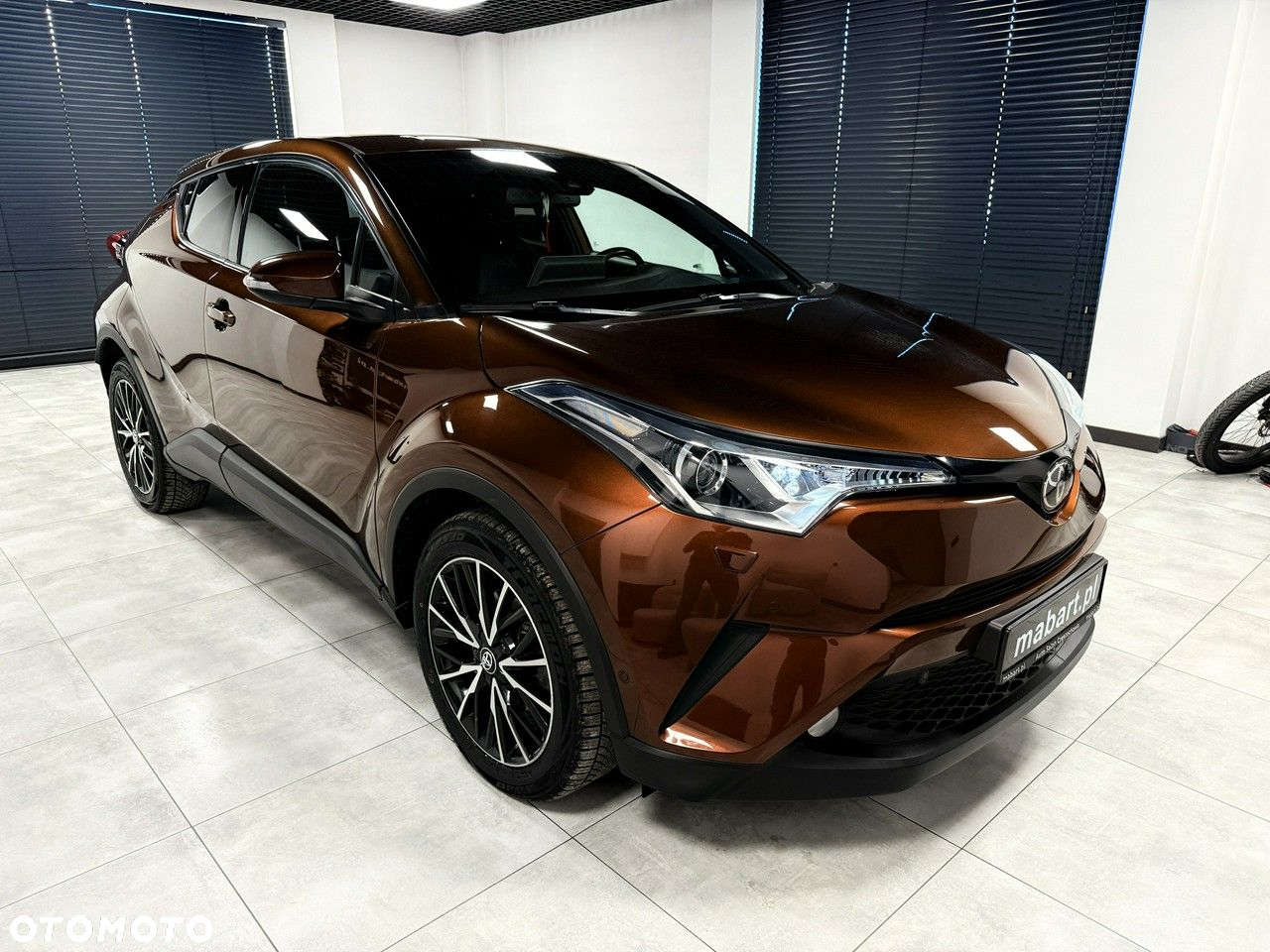 Toyota C-HR 1.2 Turbo Lounge - 6