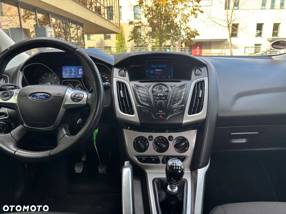 Ford Focus - 19