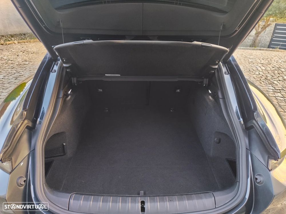Porsche Taycan Sport Turismo Standard - 25