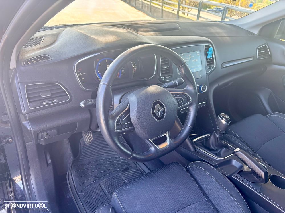 Renault Mégane ENERGY dCi 110 INTENS - 9