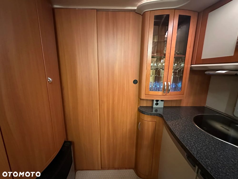 Hobby 560 WLU z napędem i markizą FIAMMA elektryczną. !!! RATY !!! - 29