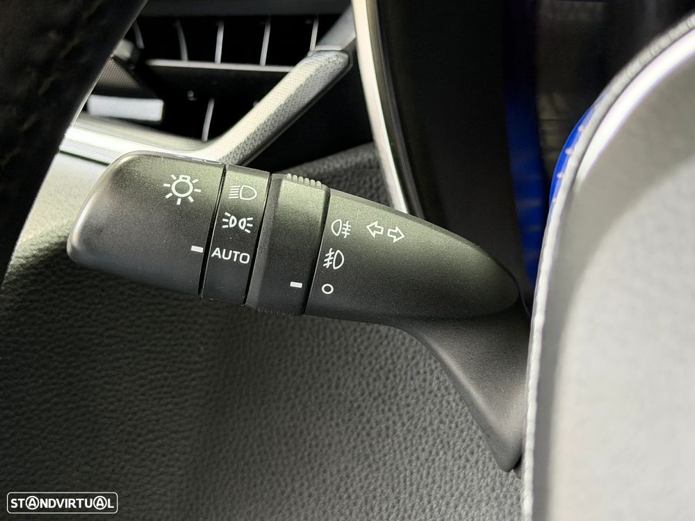 Toyota Corolla Touring Sports 1.8 Hybrid Exclusive - 23