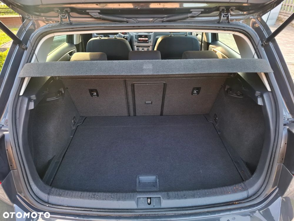 Volkswagen Golf - 20