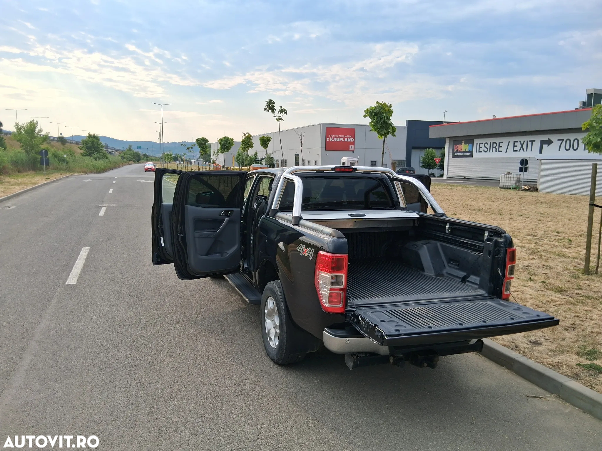 Ford Ranger Pick-Up 4x4 Cabina Dubla LIMITED Aut. - 8