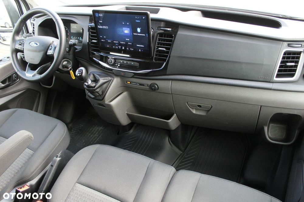 Ford Transit - 12