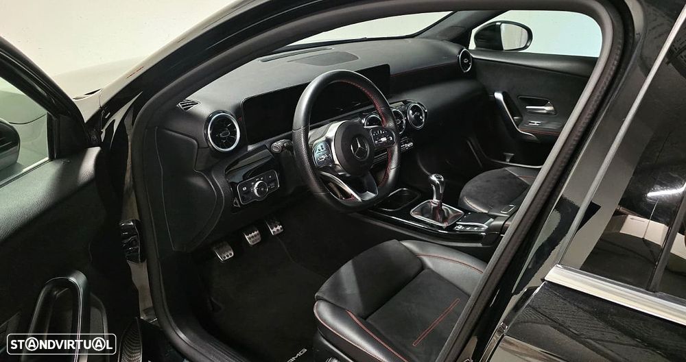 Mercedes-Benz A 180 d AMG Line - 3