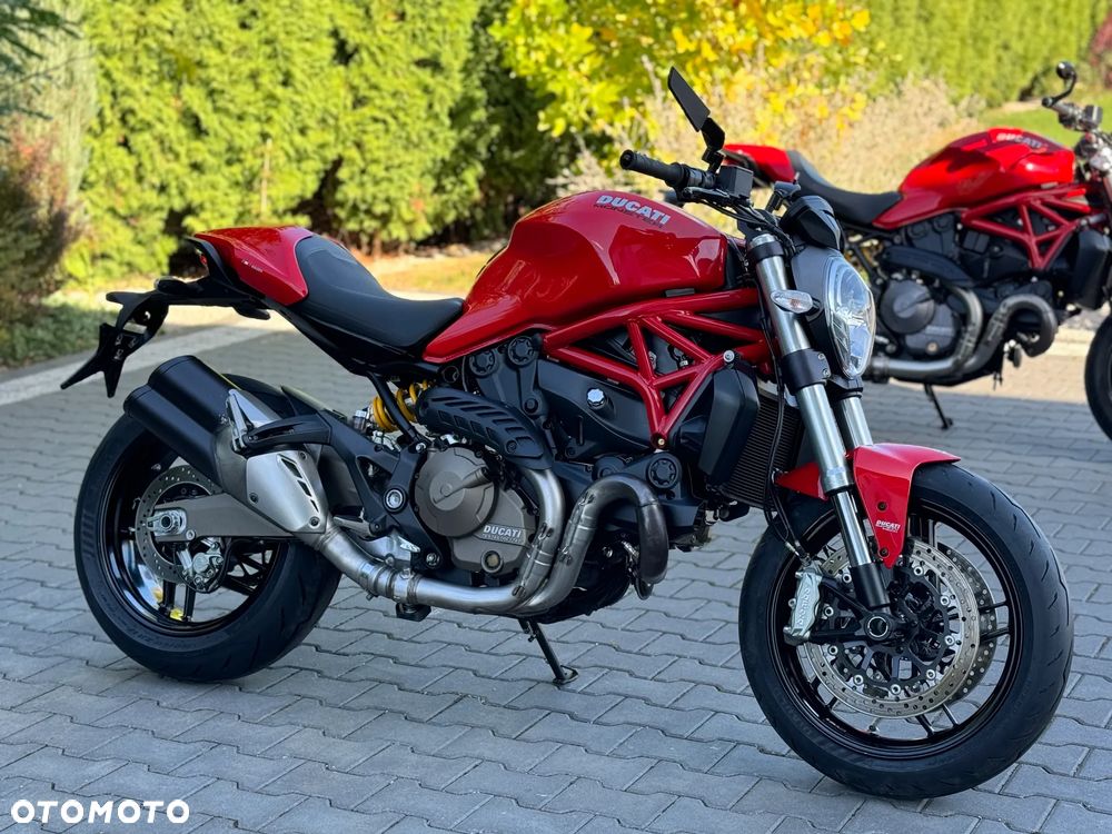 Ducati Monster - 4