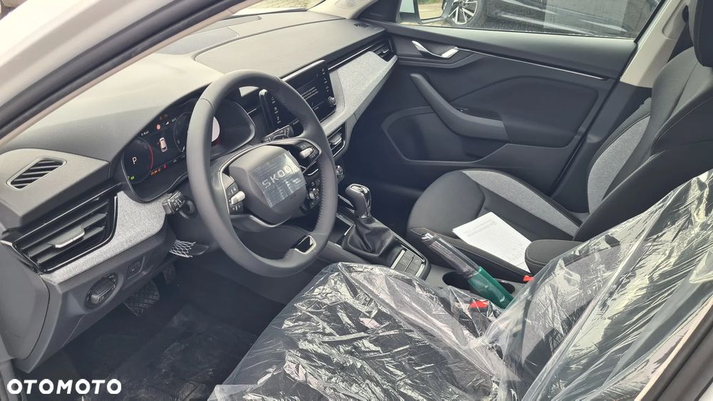 Skoda Kamiq 1.5 TSI Drive DSG - 9