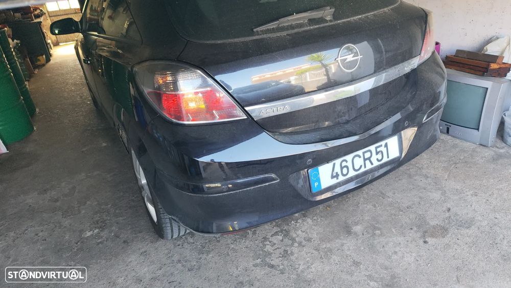 Opel Astra GTC 1.3 CDTI - 10
