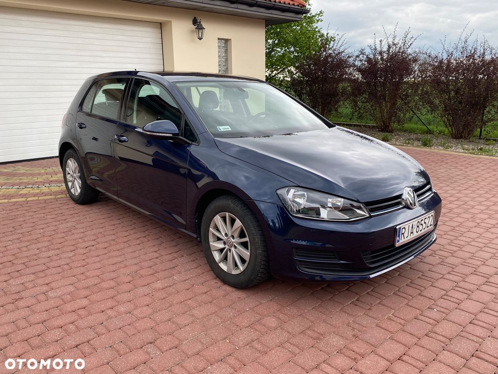 Volkswagen Golf - 2