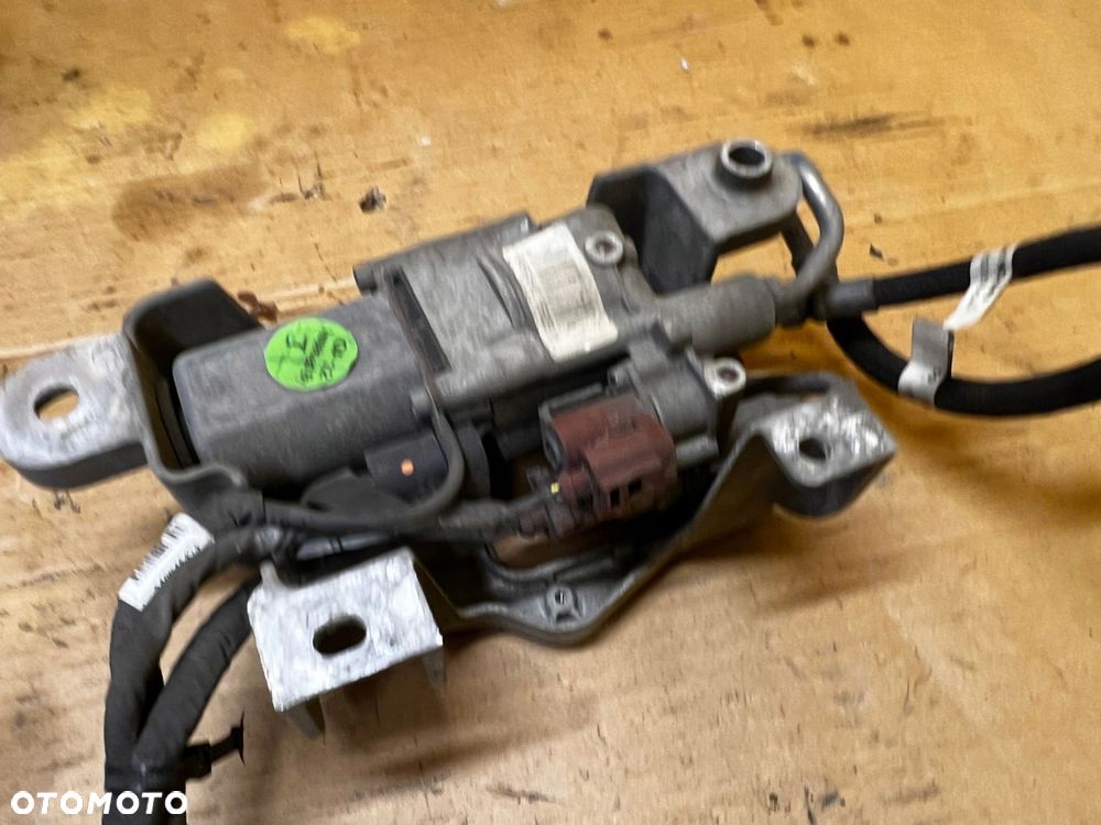 POMPA STEROWNIK MODUŁ MOSTU SZPERA TYŁ CHEVROLET CAMARO VI SS 6.2 V8 16- - 4