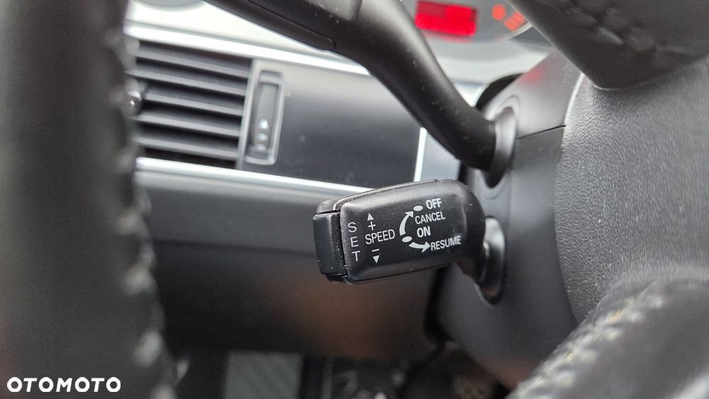 Audi A6 Avant 2.0 TDI - 13