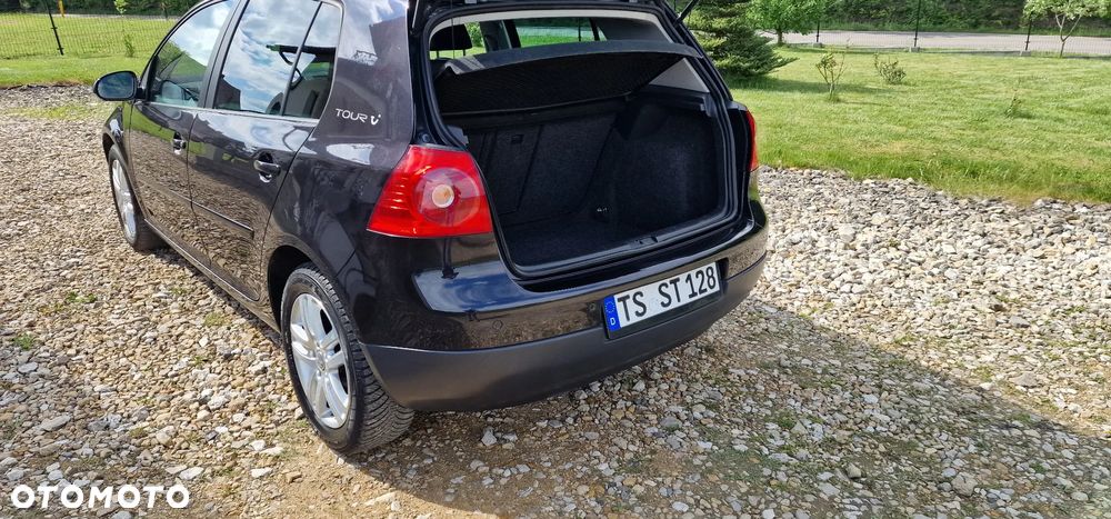 Volkswagen Golf 1.6 Tour - 8