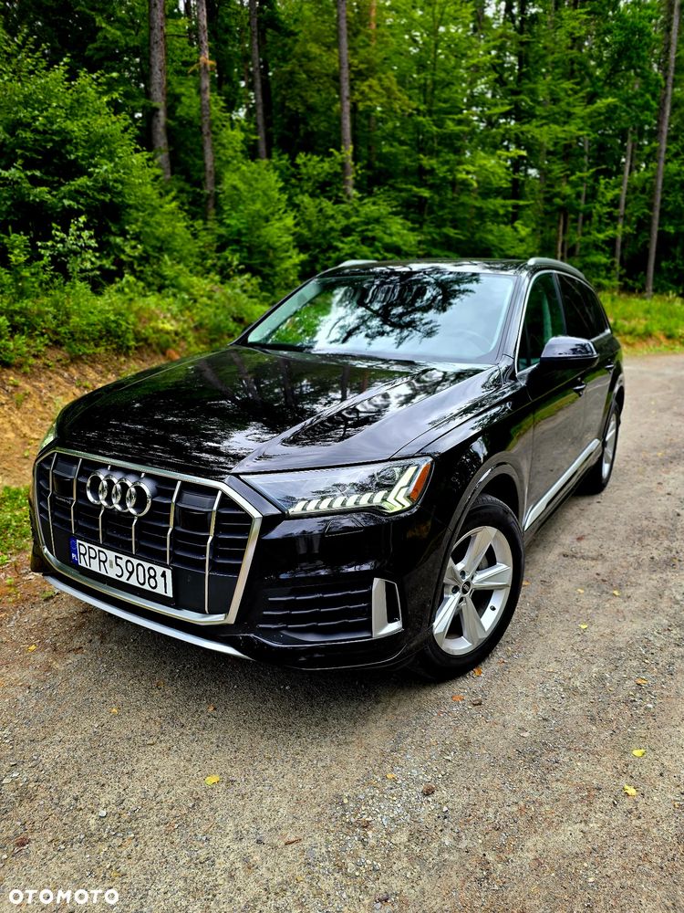 Audi Q7 - 1