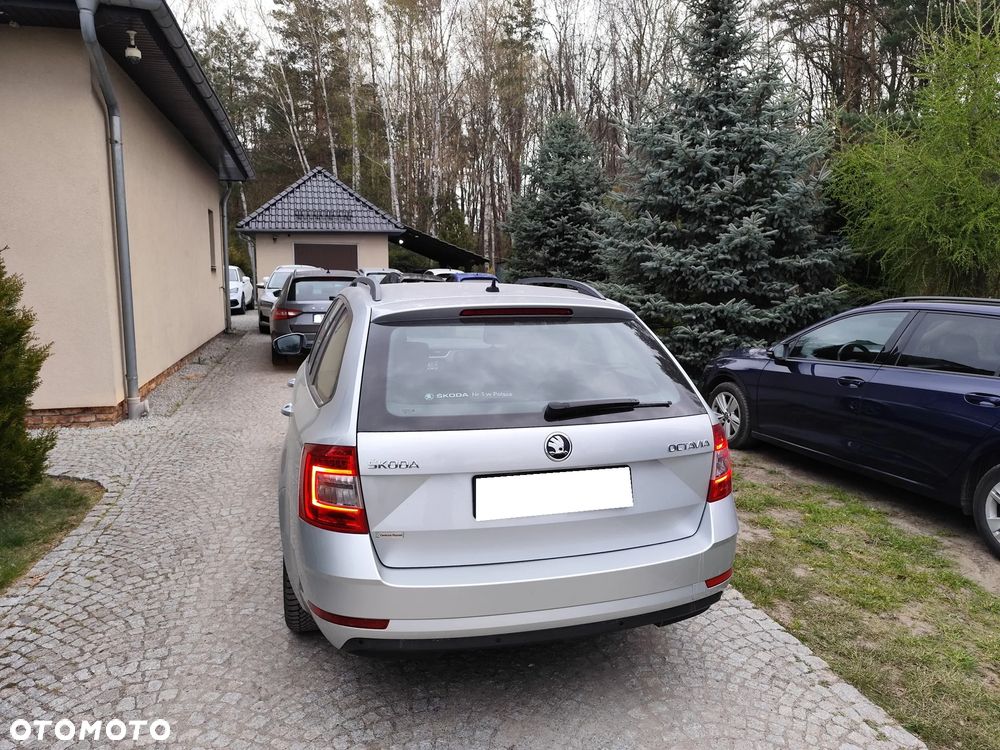 Skoda Octavia - 8