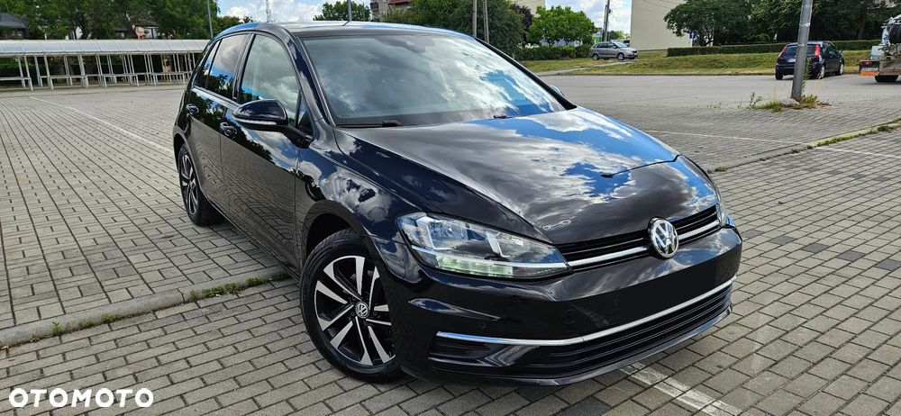Volkswagen Golf 1.6 TDI SCR DSG IQ.DRIVE - 1