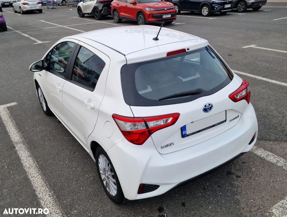 Toyota Yaris 1.5 VVT-i HSD Dynamic - 7