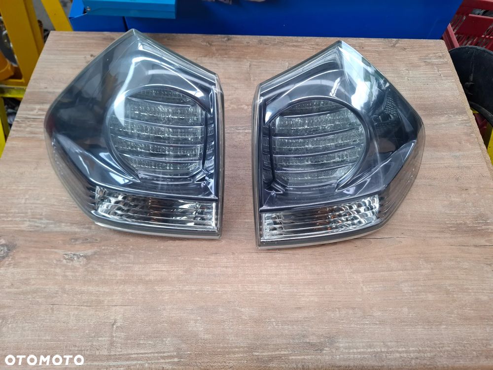 LEXUS RX LAMPA TYL LEWA PRAWA - 1
