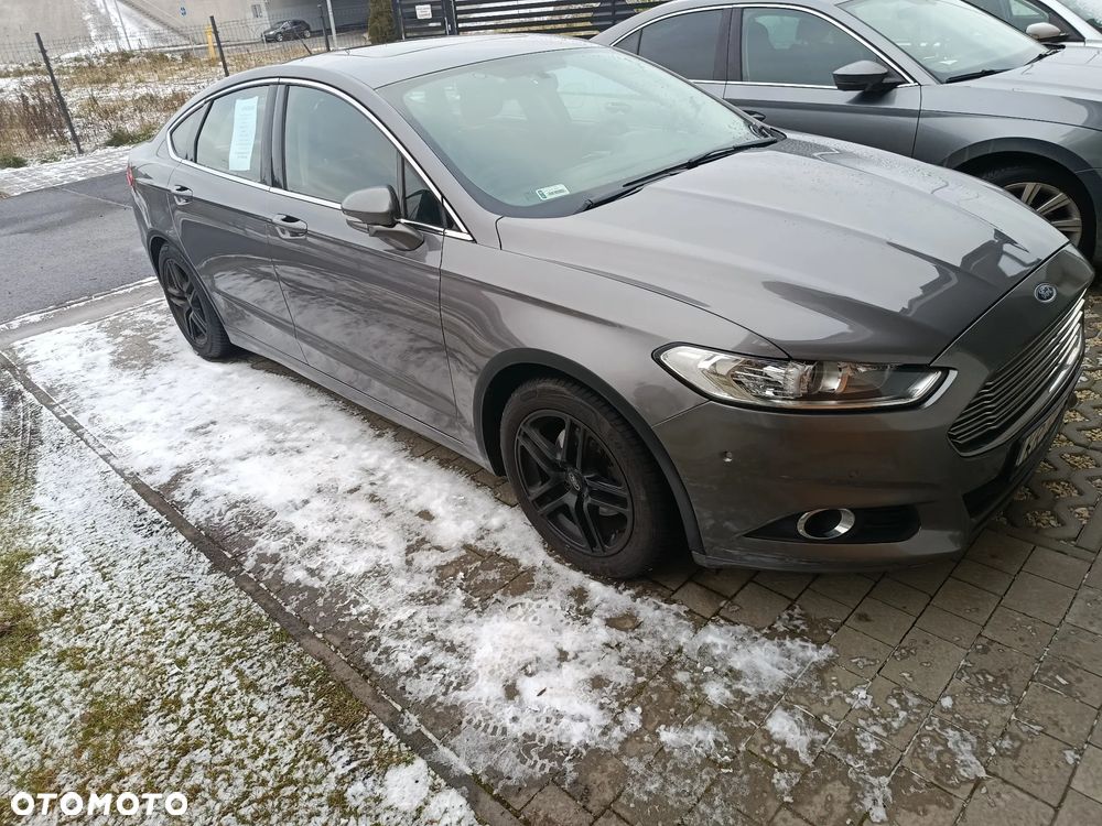 Ford Fusion - 2