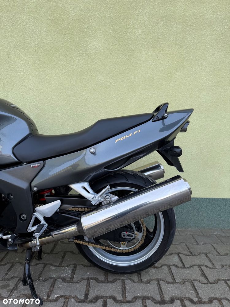 Honda CBR - 22