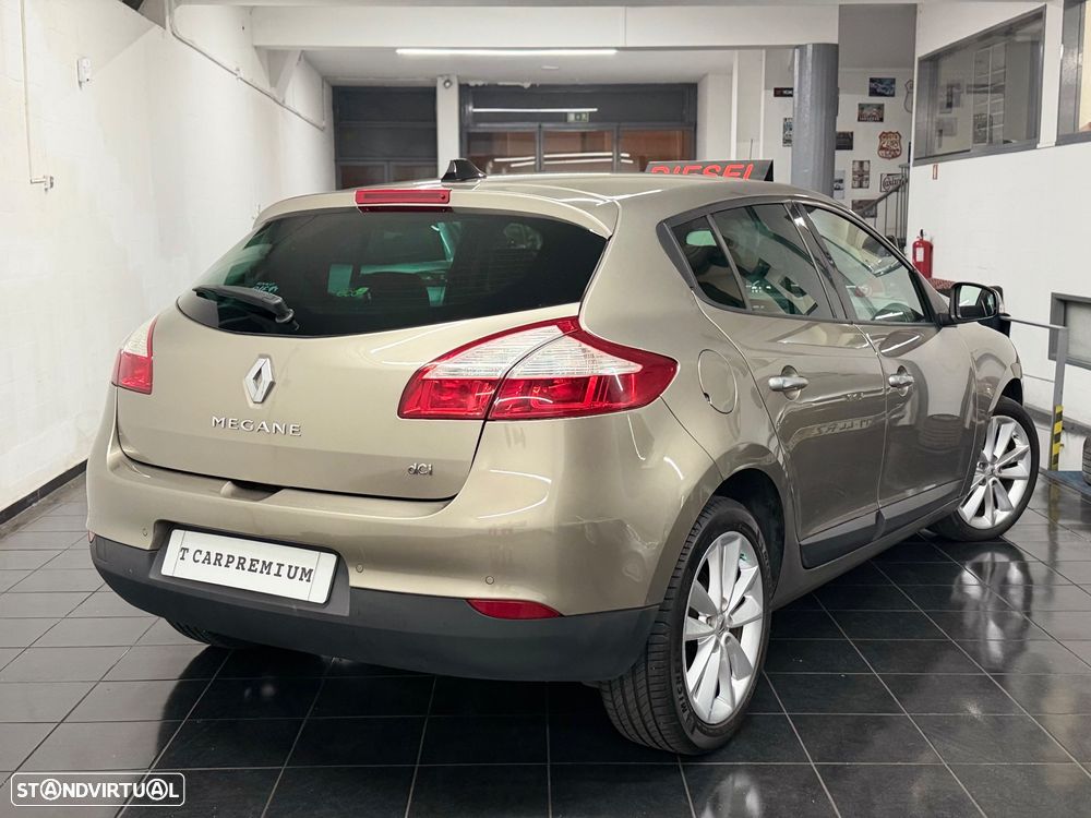 Renault Mégane 1.5 dCi Dynamique S - 8