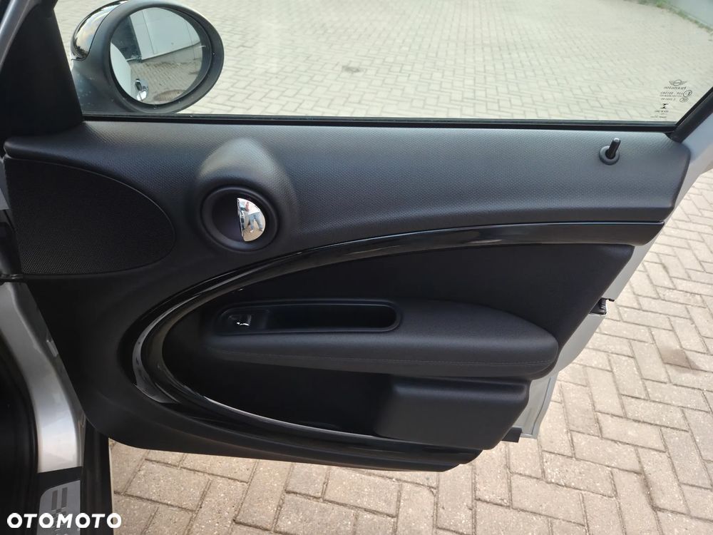 MINI Countryman Cooper SD ALL4 - 33