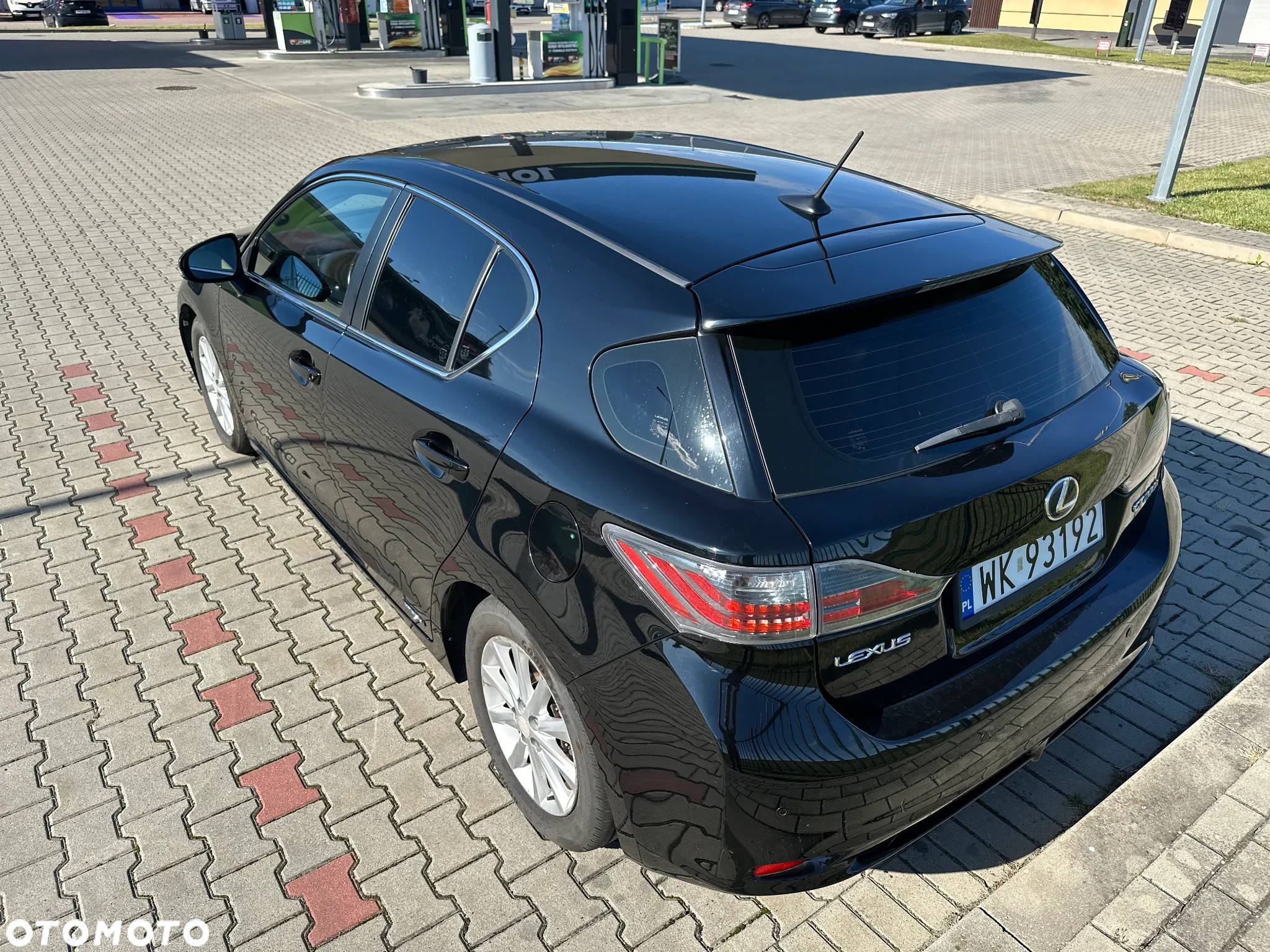 Lexus CT - 10