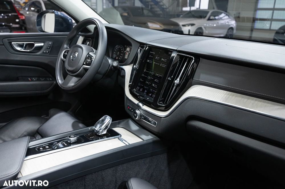 Volvo XC 60 B5 D AWD Geartronic Inscription - 29