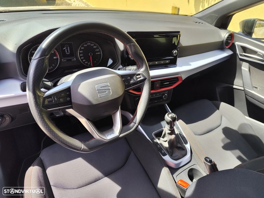 SEAT Arona 1.0 TSI FR - 16