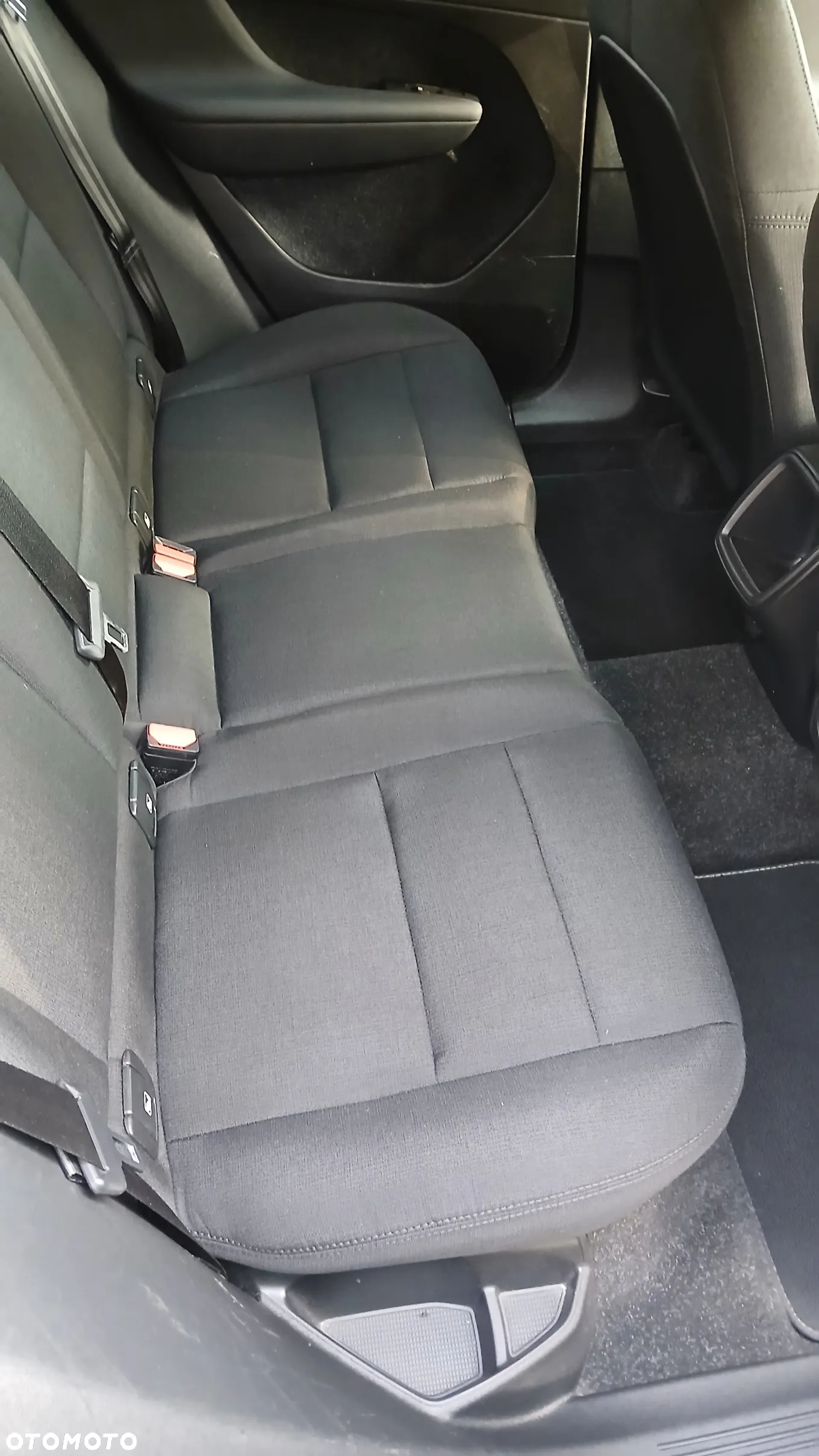 Volvo XC 40 D3 AWD Geartronic Momentum Pro - 8